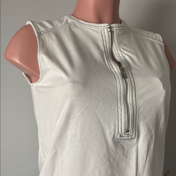 Karl Lagerfeld Paris Women’s Sleeveless Half ZipFront Stretch Size SP - Picture 3 of 7